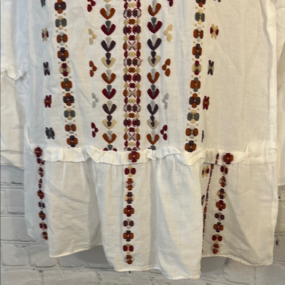 Laundry Embroidered White Boho Top - Picture 4 of 9